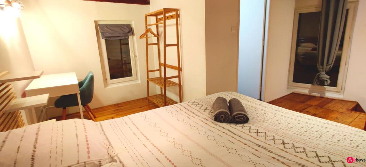 Entre Aix Et Marseille - Petite Maison A Auriol Bagian luar foto